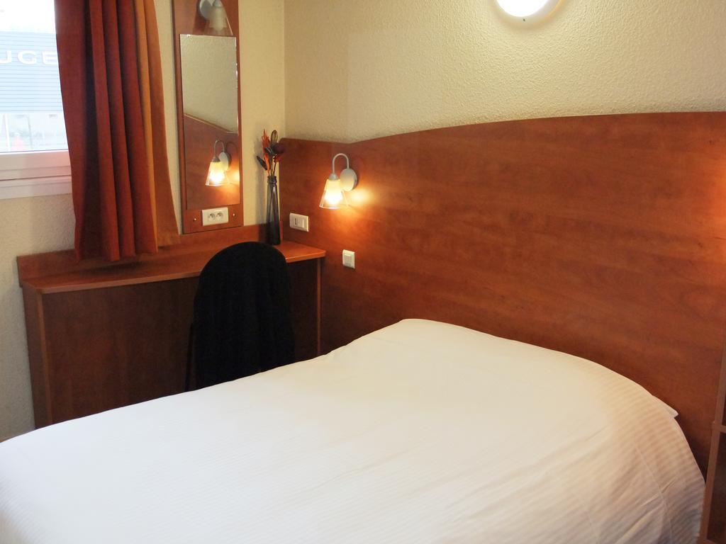 Adams Hotel เมซ์ ภายนอก รูปภาพ