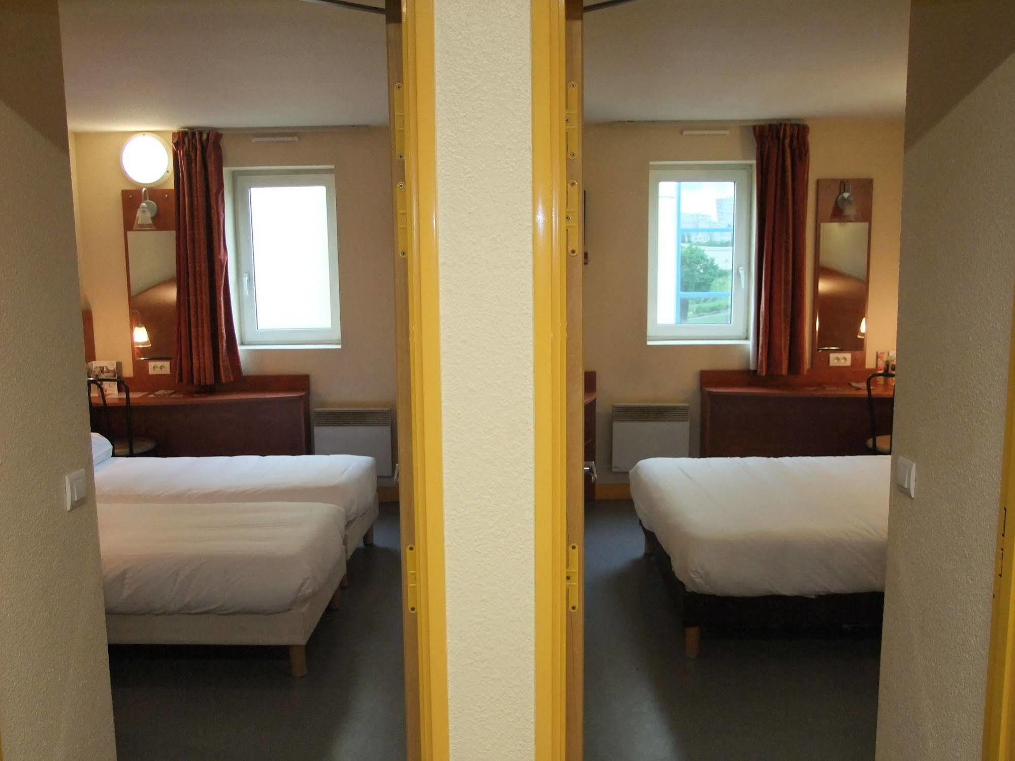 Adams Hotel เมซ์ ภายนอก รูปภาพ