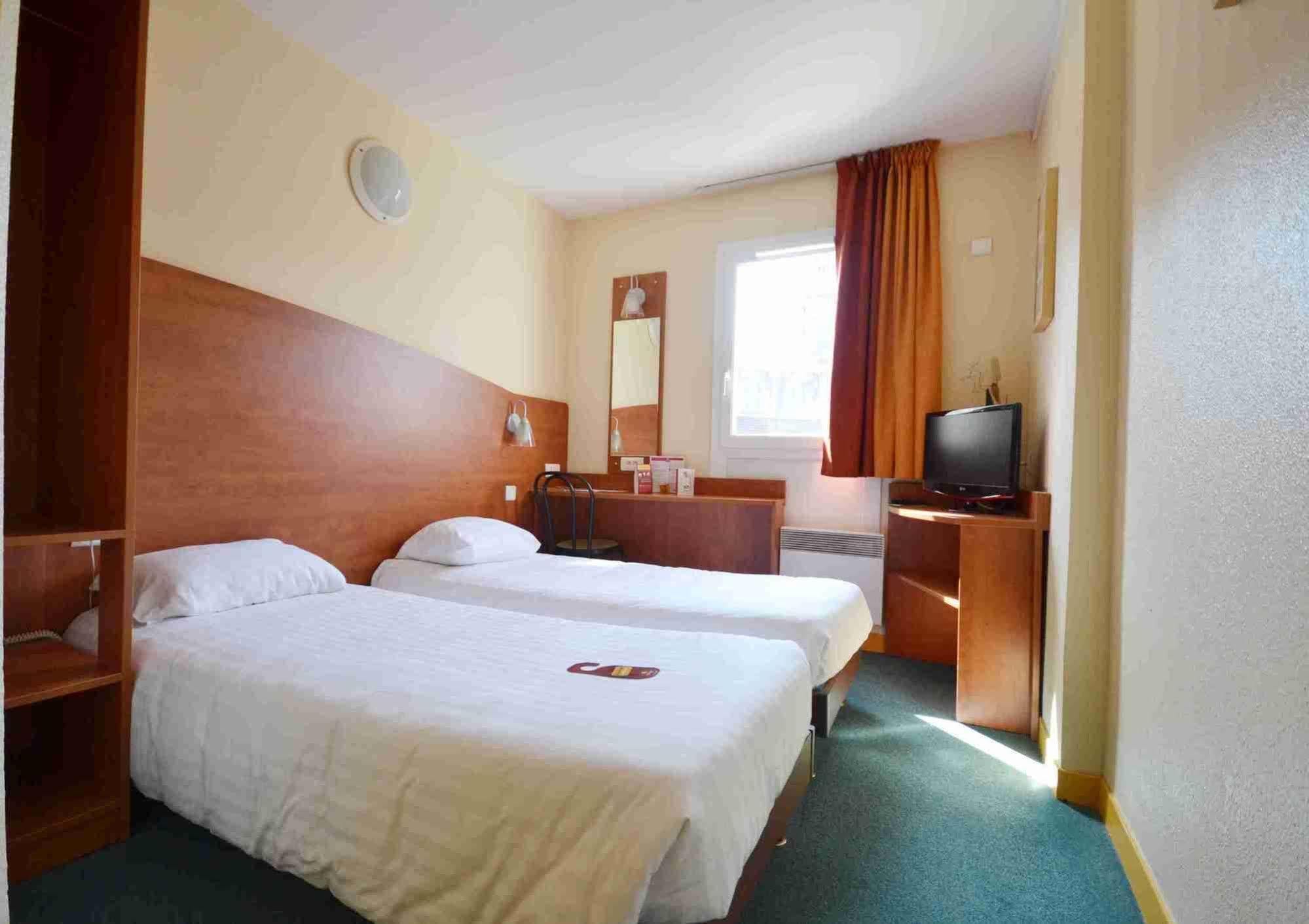 Adams Hotel เมซ์ ภายนอก รูปภาพ